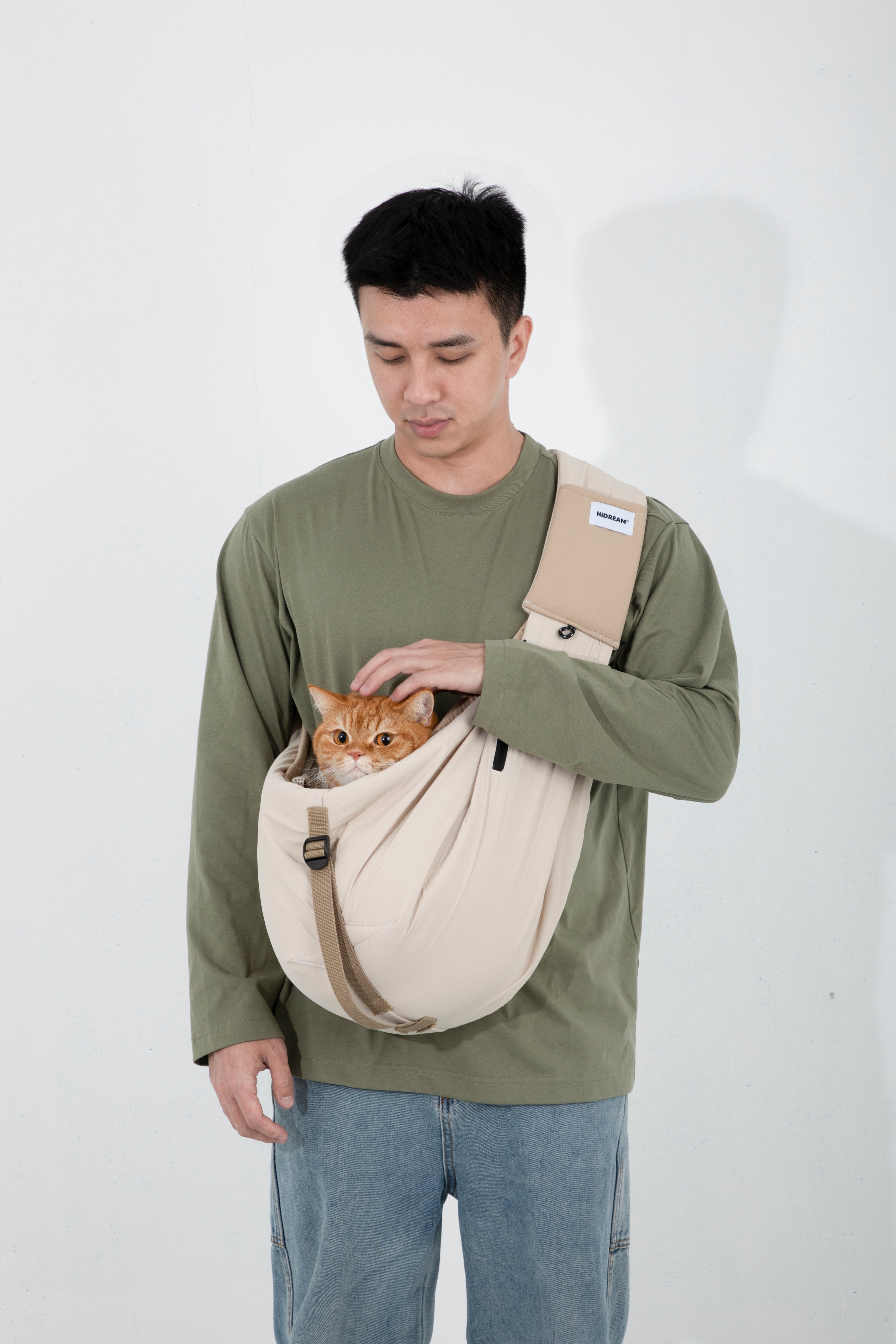 Borsa Trasporto Animali a Tracolla(Preordine con spedizione entro il 14 giugno)