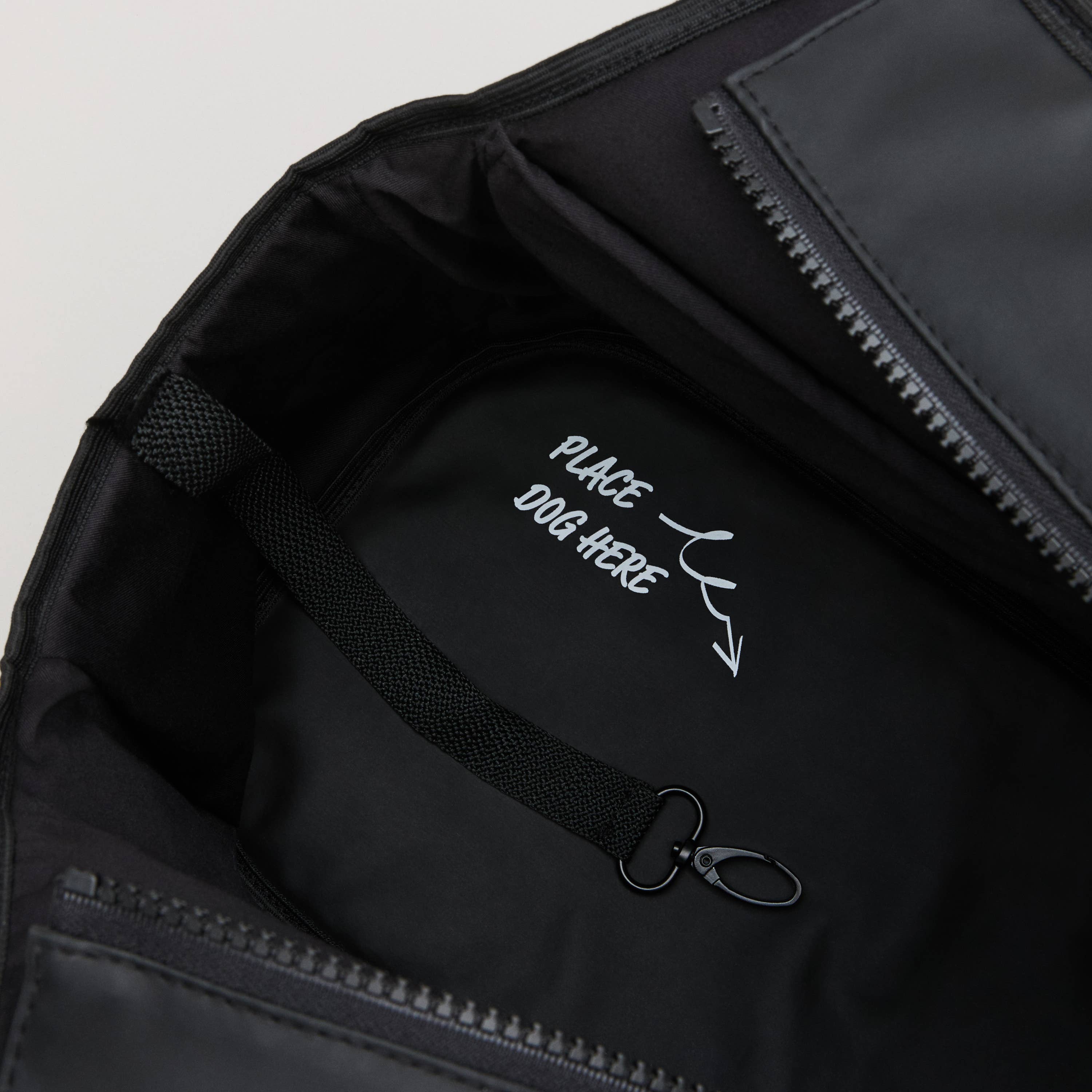 Materiale Riciclato Nero Carrier