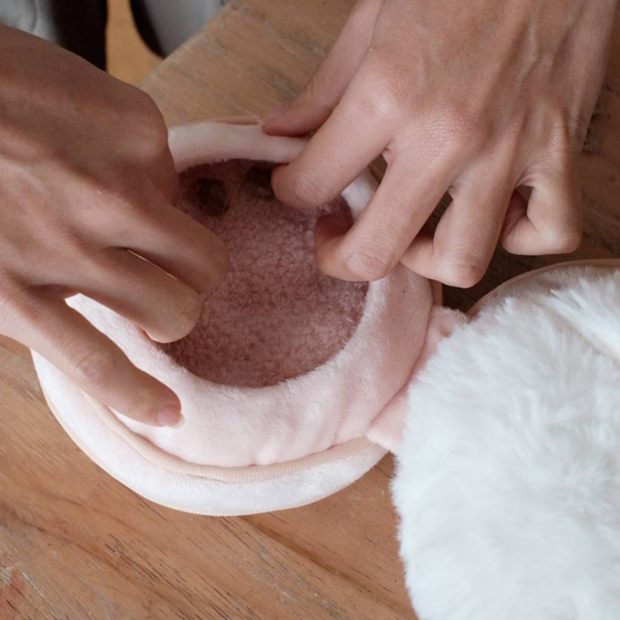BLUSH // GIOCATTOLO DI ARRICCHIMENTO PER CANI // SNUFFLE