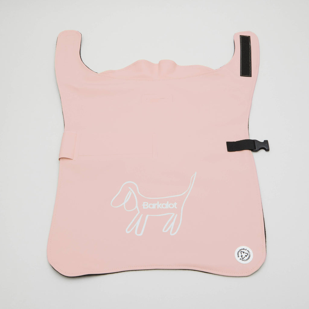 Impermeabile per cani rosa riciclato